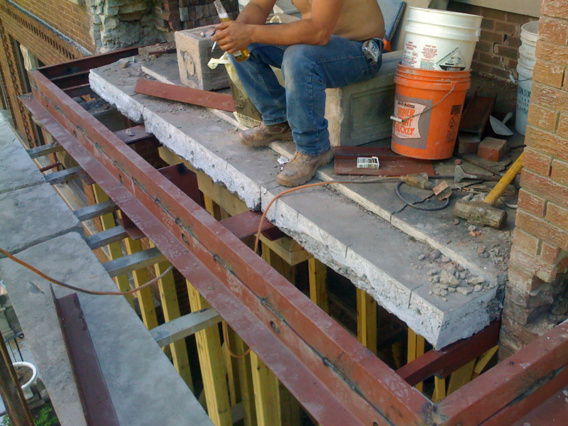 balcony2a_concrete_repair_hyde6.JPG